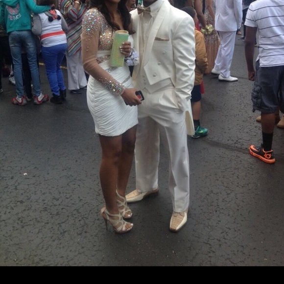 Prom dress and shoes - Picture 7 of 7